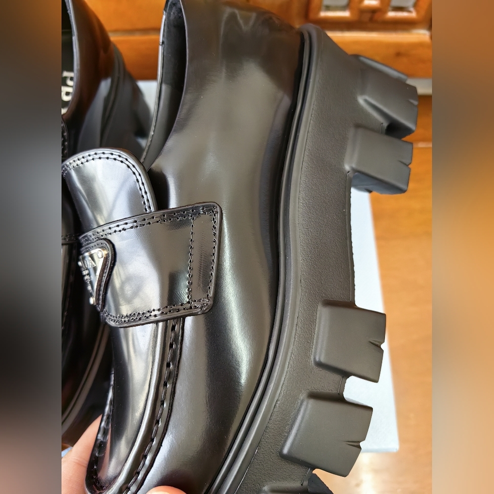 Prada Monolith leather Loafers - Picture 8 of 11